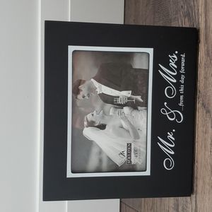 Mr and Mrs 4x6 Picture Frame Black